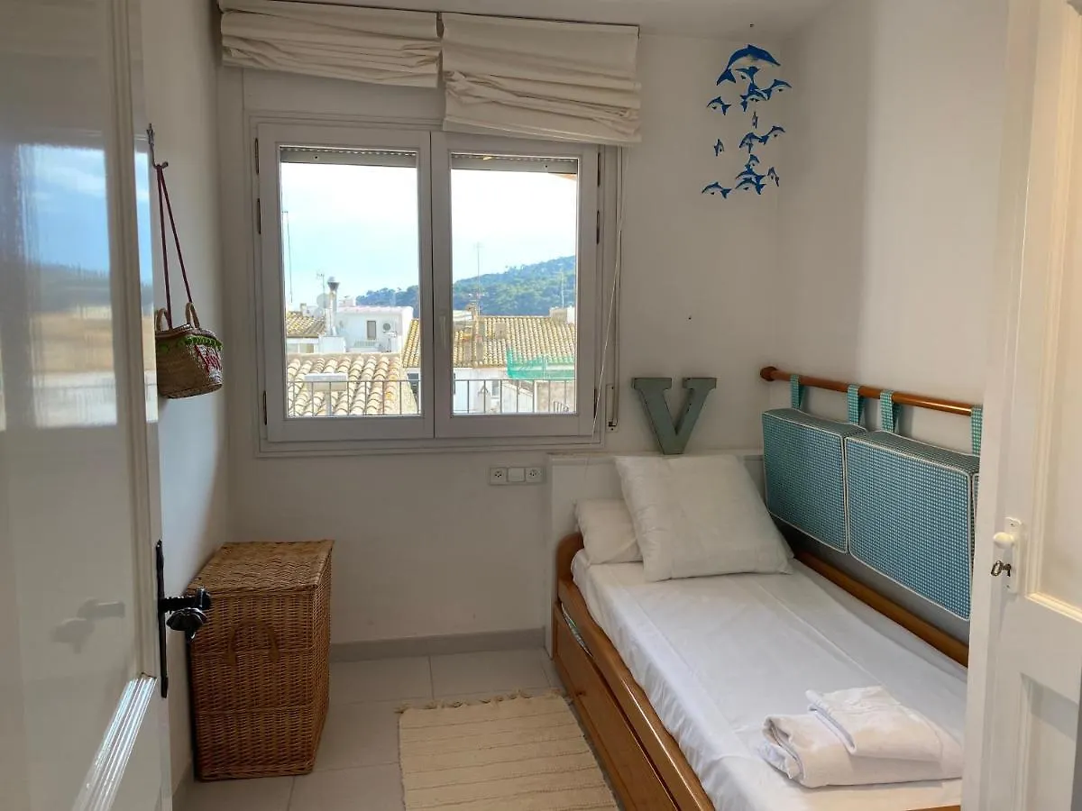 Apartamento BLAU_Bonito Duplex con Terraza Calella De Palafrugell